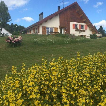 Bed and Breakfast Au Charnet Les Fourgs Экстерьер фото